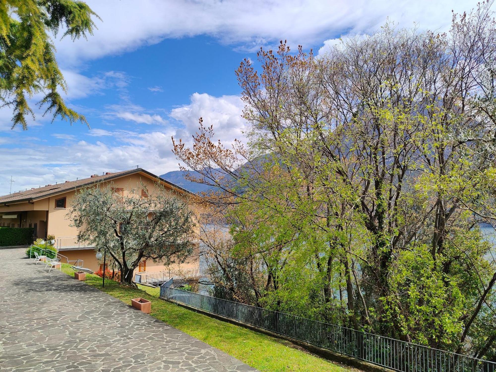 Iseolakerental- Casa Trentapassi Riva di Solto Exterior photo